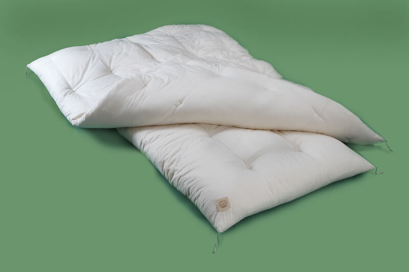 ベビーサイズお布団（写真）